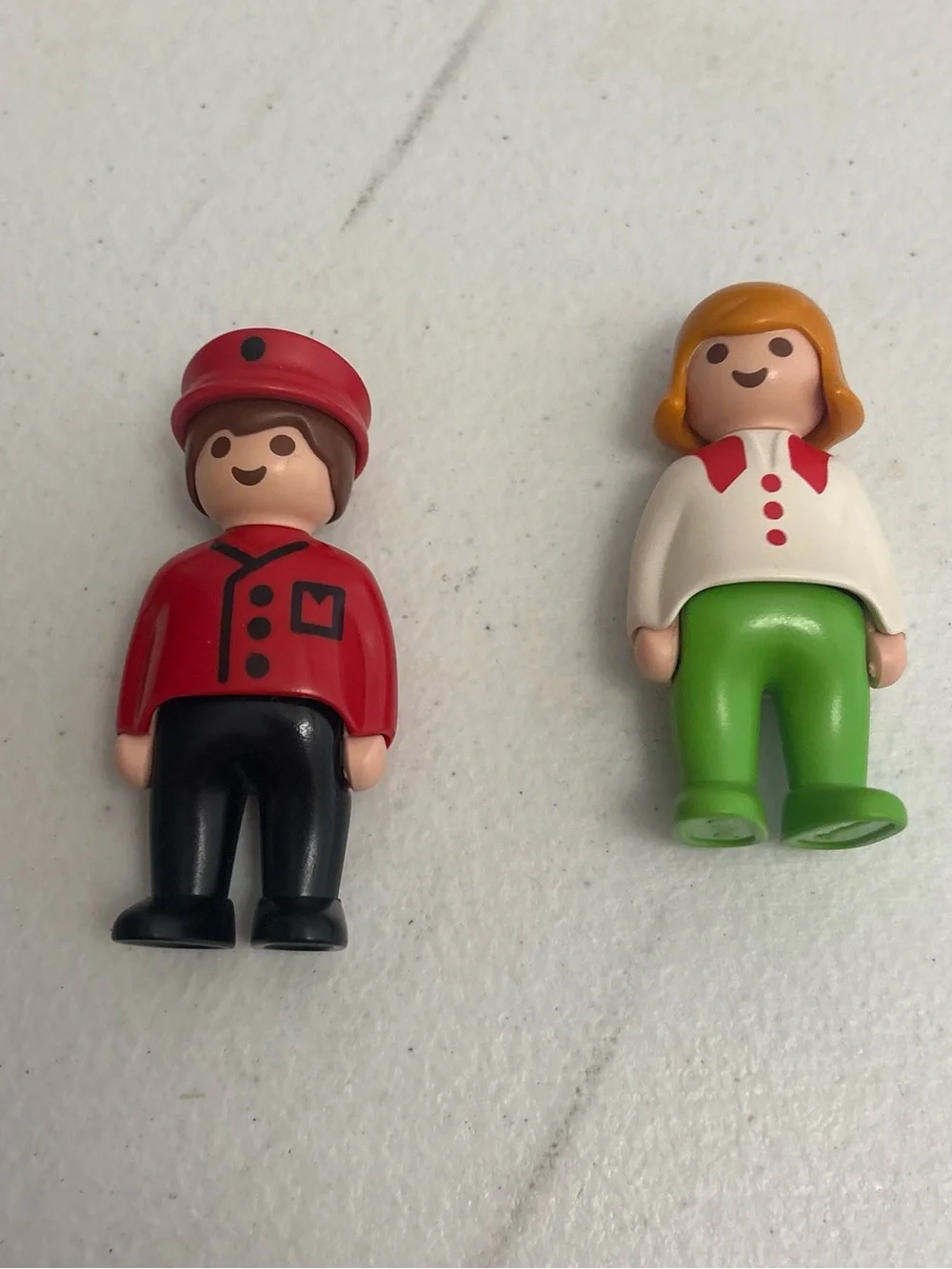Vintage 1990 Playmobil Train Engine & Passenger Car Circle Tracks 2 Figures